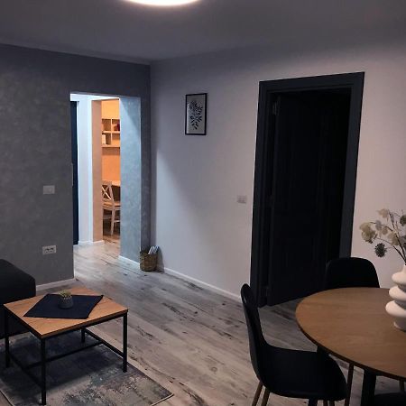 Homely Apartment سوتْشافا المظهر الخارجي الصورة