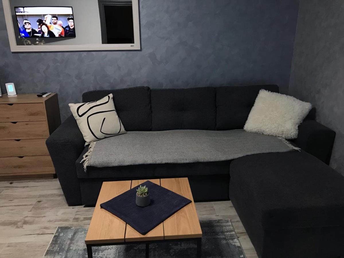 Homely Apartment سوتْشافا المظهر الخارجي الصورة